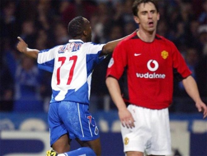 在万众瞩目 在万众瞩目